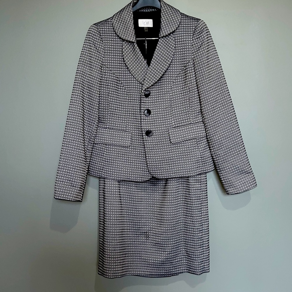 Le Suit blazer and skirt set